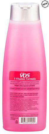 VO5 VO5 Herbal Escapes Sun Kissed Raspberry Moisturizing Shampoo 370ml